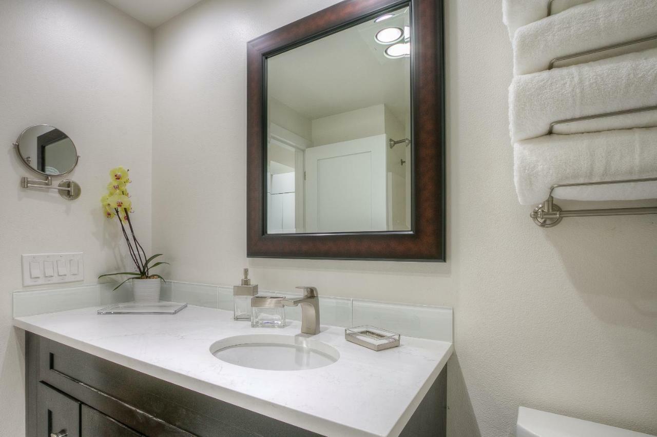 Moon River Suites #5 نورث بيند المظهر الخارجي الصورة