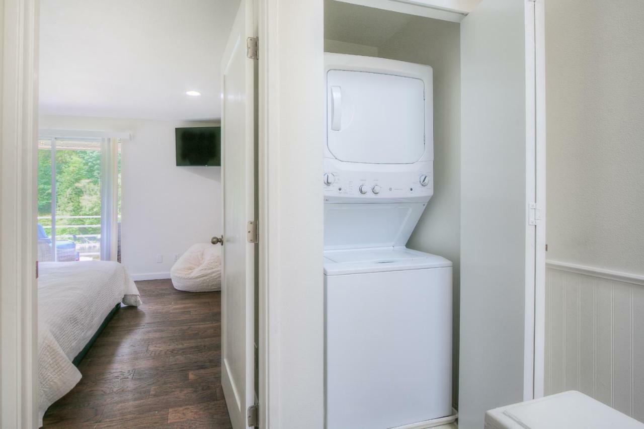 Moon River Suites #5 نورث بيند المظهر الخارجي الصورة